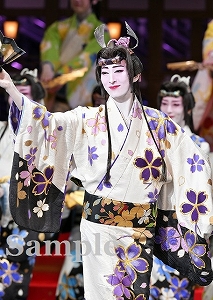 珠城りょう 舞台写真／月組東京公演『WELCOME TO TAKARAZUKA ―雪と月と花と―』『ピガール狂騒曲』