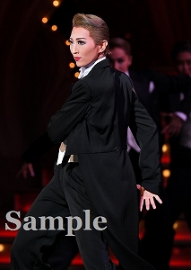 珠城りょう 舞台写真／月組東京公演『WELCOME TO TAKARAZUKA ―雪と月と花と―』『ピガール狂騒曲』