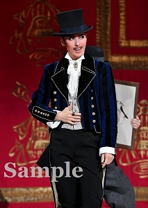 月城かなと 舞台写真／月組東京公演『WELCOME TO TAKARAZUKA ―雪と月と花と―』『ピガール狂騒曲』