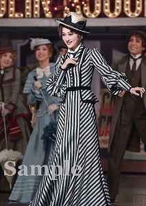 美園さくら 舞台写真／月組東京公演『WELCOME TO TAKARAZUKA ―雪と月と花と―』『ピガール狂騒曲』