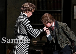 珠城・美園 舞台写真／月組東京公演『WELCOME TO TAKARAZUKA ―雪と月と花と―』『ピガール狂騒曲』