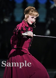 舞空瞳 舞台写真／星組梅田芸術劇場メインホール公演『エル・アルコン―鷹―』『Ray―星の光線―』