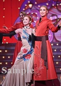 愛月・舞空 舞台写真／星組梅田芸術劇場メインホール公演『エル・アルコン―鷹―』『Ray―星の光線―』