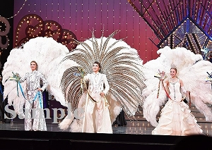 フィナーレ 舞台写真／星組梅田芸術劇場メインホール公演『エル・アルコン―鷹―』『Ray―星の光線―』