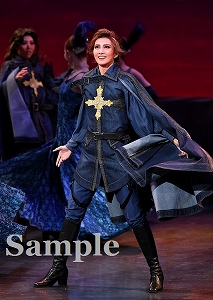 極美慎 舞台写真／星組梅田芸術劇場シアター・ドラマシティ公演『シラノ・ド・ベルジュラック』