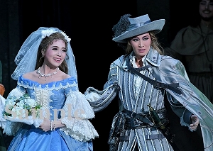 瀬央・小桜 舞台写真／星組梅田芸術劇場シアター・ドラマシティ公演『シラノ・ド・ベルジュラック』