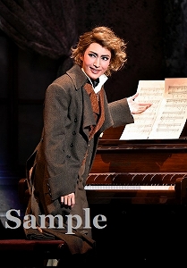 望海風斗 舞台写真／雪組大劇場公演『f f f―フォルティッシッシモ―』『シルクロード～盗賊と宝石～』