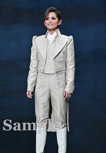 朝美絢 舞台写真／雪組大劇場公演『f f f―フォルティッシッシモ―』『シルクロード～盗賊と宝石～』