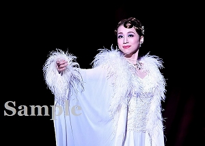 真彩希帆 ／「望海風斗サヨナラショー」