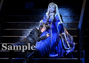 優波・美羽 舞台写真／花組宝塚バウホール公演『PRINCE OF ROSES―王冠に導かれし男―』