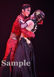 彩風･真彩 舞台写真／雪組東京宝塚場公演『f f f―フォルティッシッシモ―』『シルクロード～盗賊と宝石～』