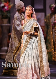 海乃美月 舞台写真／月組TBS赤坂ACTシアター公演『ダル・レークの恋』