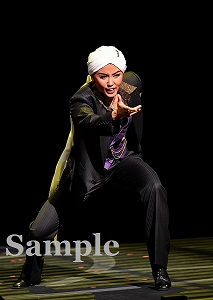 暁千星 舞台写真／月組TBS赤坂ACTシアター公演『ダル・レークの恋』