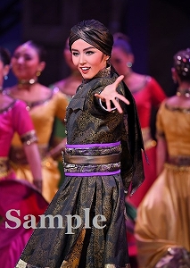 暁千星 舞台写真／月組TBS赤坂ACTシアター公演『ダル・レークの恋』