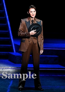 珠城りょう 舞台写真／月組宝塚バウホール公演『幽霊刑事（デカ）～サヨナラする、その前に～』