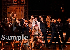 珠城　他 舞台写真／月組宝塚バウホール公演『幽霊刑事（デカ）～サヨナラする、その前に～』