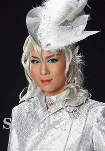 羽立光来 スチール写真／花組公演『アウグストゥス―尊厳ある者―』『Cool Beast!!』