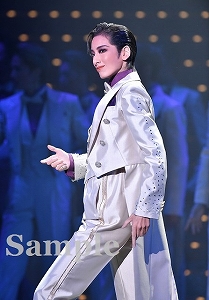 柚香光 舞台写真／花組大劇場公演『アウグストゥス―尊厳ある者―』『Cool Beast!!』