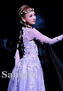 華優希 舞台写真／花組大劇場公演『アウグストゥス―尊厳ある者―』『Cool Beast!!』