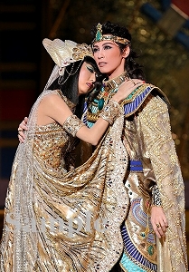 瀬戸･凪七 舞台写真／花組大劇場公演『アウグストゥス―尊厳ある者―』『Cool Beast!!』