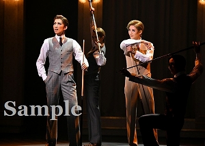 真風・芹香  舞台写真／宙組東京建物 Brillia HALL公演『Hotel Svizra House ホテル スヴィッツラ ハウス』