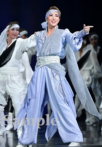 珠城りょう 舞台写真／月組大劇場公演『桜嵐記(おうらんき)』『Dream Chaser』