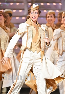 月城かなと 舞台写真／月組大劇場公演『桜嵐記(おうらんき)』『Dream Chaser』