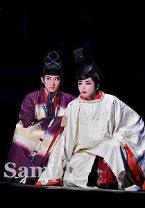 珠城・暁 舞台写真／月組大劇場公演『桜嵐記(おうらんき)』『Dream Chaser』