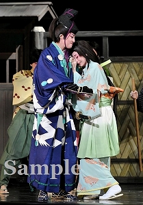 鳳月・海乃 舞台写真／月組大劇場公演『桜嵐記(おうらんき)』『Dream Chaser』