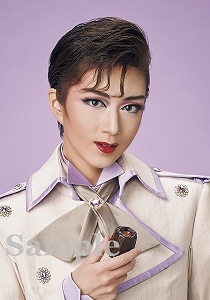 秋音光 スチール写真／宙組公演『シャーロック・ホームズ―The Game Is Afoot!―』『Delicieux（デリシュー）!―甘美なる巴里―』