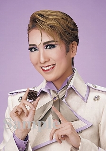 水香依千 スチール写真／宙組公演『シャーロック・ホームズ―The Game Is Afoot!―』『Delicieux（デリシュー）!―甘美なる巴里―』