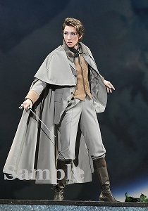 真風涼帆 舞台写真／宙組大劇場公演『シャーロック・ホームズ―The Game Is Afoot!―』『Delicieux（デリシュー）!―甘美なる巴里―』