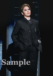 和希そら 舞台写真／宙組大劇場公演『シャーロック・ホームズ―The Game Is Afoot!―』『Delicieux（デリシュー）!―甘美なる巴里―』