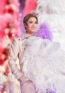 和希そら 舞台写真／宙組大劇場公演『シャーロック・ホームズ―The Game Is Afoot!―』『Delicieux（デリシュー）!―甘美なる巴里―』