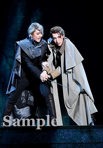 真風･芹香 舞台写真／宙組大劇場公演『シャーロック・ホームズ―The Game Is Afoot!―』『Delicieux（デリシュー）!―甘美なる巴里―』