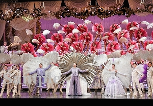 フィナーレ 舞台写真／宙組大劇場公演『シャーロック・ホームズ―The Game Is Afoot!―』『Delicieux（デリシュー）!―甘美なる巴里―』