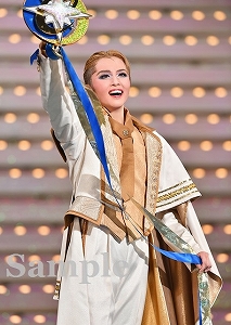 暁千星 舞台写真／月組東京公演『桜嵐記(おうらんき)』『Dream Chaser』