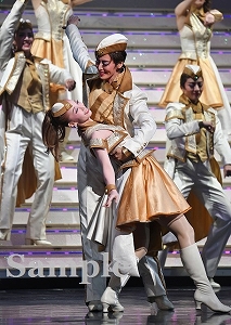 月城・海乃 舞台写真／月組東京公演『桜嵐記(おうらんき)』『Dream Chaser』