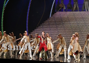 珠城　他 舞台写真／月組東京公演『桜嵐記(おうらんき)』『Dream Chaser』