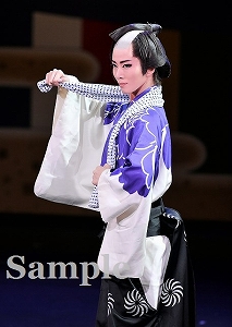 極美慎 舞台写真／星組梅田芸術劇場シアター・ドラマシティ、東京芸術劇場プレイハウス公演『婆娑羅（ばさら）の玄孫（やしゃご）』