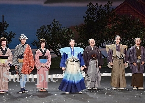 フィナーレ 舞台写真／星組梅田芸術劇場シアター・ドラマシティ、東京芸術劇場プレイハウス公演『婆娑羅（ばさら）の玄孫（やしゃご）』