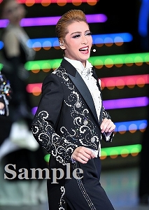 礼真琴 舞台写真／星組 舞浜アンフィシアター公演『VERDAD(ヴェルダッド)!!』