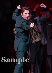 真風涼帆 舞台写真／宙組東京公演『シャーロック・ホームズ―The Game Is Afoot!―』『Delicieux（デリシュー）!―甘美なる巴里―』