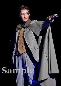 真風涼帆 舞台写真／宙組東京公演『シャーロック・ホームズ―The Game Is Afoot!―』『Delicieux（デリシュー）!―甘美なる巴里―』