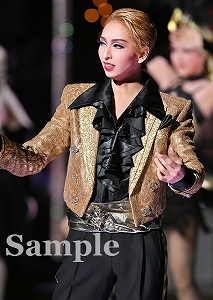 桜木みなと 舞台写真／宙組東京公演『シャーロック・ホームズ―The Game Is Afoot!―』『Delicieux（デリシュー）!―甘美なる巴里―』