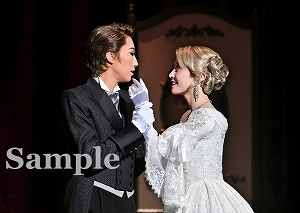 真風･潤 舞台写真／宙組東京公演『シャーロック・ホームズ―The Game Is Afoot!―』『Delicieux（デリシュー）!―甘美なる巴里―』