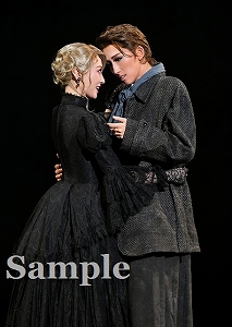 真風･潤 舞台写真／宙組東京公演『シャーロック・ホームズ―The Game Is Afoot!―』『Delicieux（デリシュー）!―甘美なる巴里―』