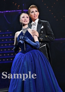 真風･潤 舞台写真／宙組東京公演『シャーロック・ホームズ―The Game Is Afoot!―』『Delicieux（デリシュー）!―甘美なる巴里―』