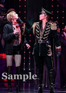 真風･桜木 舞台写真／宙組東京公演『シャーロック・ホームズ―The Game Is Afoot!―』『Delicieux（デリシュー）!―甘美なる巴里―』