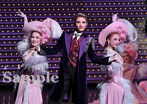 芹香･遥羽･天彩 舞台写真／宙組東京公演『シャーロック・ホームズ―The Game Is Afoot!―』『Delicieux（デリシュー）!―甘美なる巴里―』